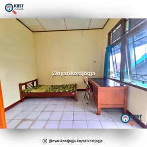 info kost putra ugm uny pogung kamar 123 4