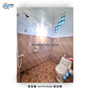 info kost putri jogja JEC UPN kamar 632 8